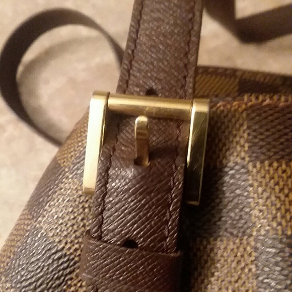 Authentic Louis Vuitton Handbag. - Picture 3 of 8